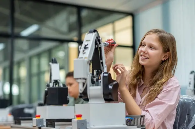 STEM Summer Programs for Girls