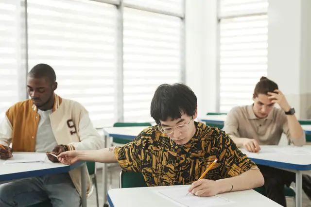 Different Types of Internships for High School Students